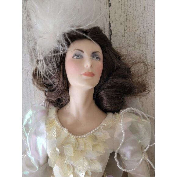 Franklin heirloom Peggy Fleming AS IS ice skater porcelain doll collectible - Picture 6 of 15
